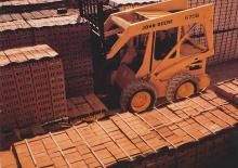 Minicargadoras John Deere Construction 675B