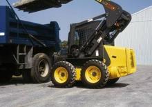 Minicargadoras New Holland LS 150