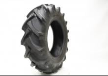 Neumáticos para agricultura BKT TR 135 12.4 - 28