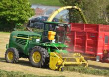 Picadoras - tracción 2 ruedas John Deere 7700