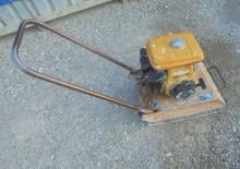 Planchas vibratorias de una dirección Vibromax AV 900