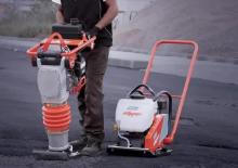 Planchas vibratorias de una dirección Norton-Clipper CFP 14W-D