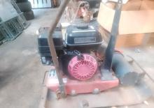 Planchas vibratorias de una dirección DELMAG SV 18 D