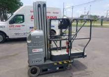 Plataformas verticales JLG 15 MSP