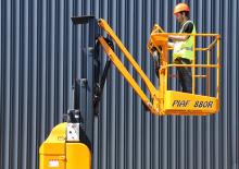 Plataformas verticales ATN PIAF 880R