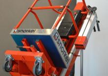 Plataformas verticales Snorkel UL25