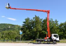 Plataformas elevadoras articuladas sobre camión Ruthmann ECOLINE R/RS 200