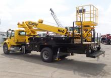 Plataformas telescópicas sobre camión Elliott Equipment H60F HiReach