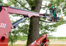 Plataformas articuladas de orugas Hinowa Lightlift 14.70 IIIS