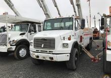 Plataformas elevadoras articuladas remolcables Altec A82T