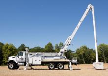 Plataformas elevadoras articuladas remolcables Altec AN67-E100