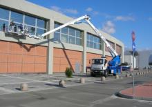 Plataformas elevadoras articuladas remolcables Oil & Steel Eagle Phoenix 3224