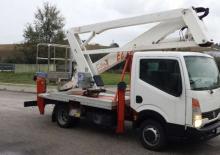 Plataformas elevadoras articuladas remolcables Easy Lift EZ220 