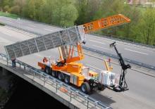 Plataformas elevadoras articuladas sobre camión Moog MBI 180-1,7/S