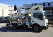 Plataformas elevadoras articuladas remolcables ISOLI MPT140