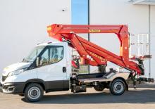 Plataformas elevadoras articuladas remolcables Palfinger P 240 AXE-E Plus