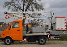 Plataformas elevadoras articuladas remolcables Bumar PMB 120 E