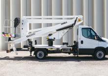 Plataformas elevadoras articuladas remolcables ISOLI PNT215HE