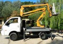 Plataformas elevadoras articuladas remolcables Oil & Steel Snake 1465