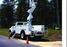 Plataformas elevadoras articuladas remolcables Altec TA45M
