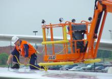 Plataformas articuladas de ruedas JLG 740AJ