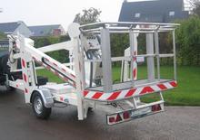 Plataformas elevadoras articuladas sobre camión Thomas Hoogwerkers 150 NW