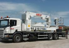 Plataformas elevadoras articuladas remolcables Barin AB 18