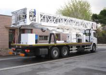 Plataformas elevadoras articuladas remolcables Barin ABC 170/L