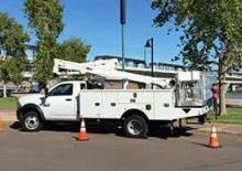 Plataformas elevadoras articuladas remolcables Altec AT237S