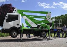 Plataformas elevadoras articuladas sobre camión Socage forSte 20 D