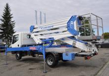 Plataformas elevadoras articuladas sobre camión Socage forSte 28 D