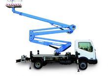 Plataformas elevadoras articuladas remolcables ISOLI PNT205NH