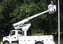 Plataformas elevadoras articuladas remolcables Altec TA40