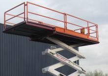 Plataformas de tijeras de ruedas Holland-Lift HL-160 H20