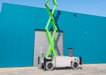 Plataformas de tijeras de ruedas Holland-Lift HL-240 E13