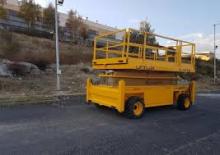 Plataformas de tijeras de ruedas Liftlux SL 135-18