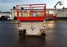 Plataformas de tijeras de ruedas Holland-Lift HL 11812
