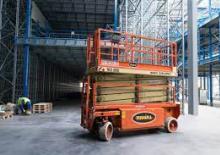 Plataformas de tijeras de ruedas Holland-Lift HL 190 E 12