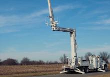 Plataformas elevadoras articuladas remolcables Altec AA55E-E88