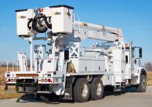 Plataformas elevadoras articuladas remolcables Altec AN55EOC-E88