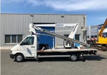 Plataformas elevadoras articuladas remolcables Bizzocchi Artica 2100