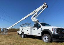 Plataformas elevadoras articuladas remolcables Altec AT238P
