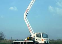 Plataformas elevadoras articuladas remolcables Socage Cheyenne TJ 30
