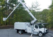Plataformas elevadoras articuladas remolcables Altec LR856 FM