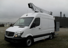 Plataformas elevadoras articuladas sobre camión Danilift P130V