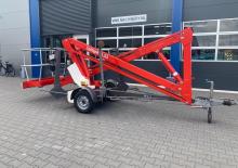 Plataformas elevadoras articuladas sobre camión UpRight TL 33
