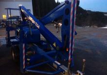 Plataformas elevadoras articuladas sobre camión UpRight TL 34