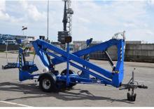 Plataformas elevadoras articuladas sobre camión UpRight TL 49