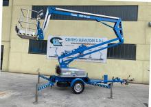 Plataformas elevadoras articuladas sobre camión Genie TMZ 34/19