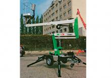 Plataformas elevadoras articuladas remolcables Comet X Trailer 14